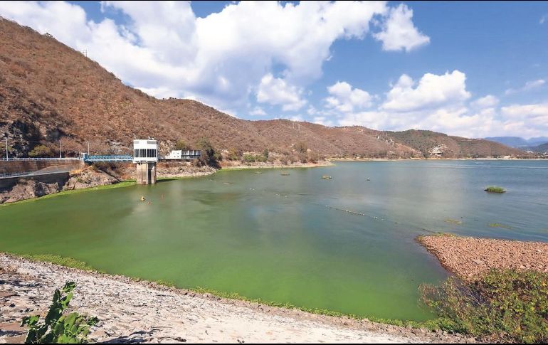 El Sistema Cutzamala se ha visto con dificultades de aumentar su capacidad debido a la falta de precipitaciones y otros factores. SUN/ARCHIVO