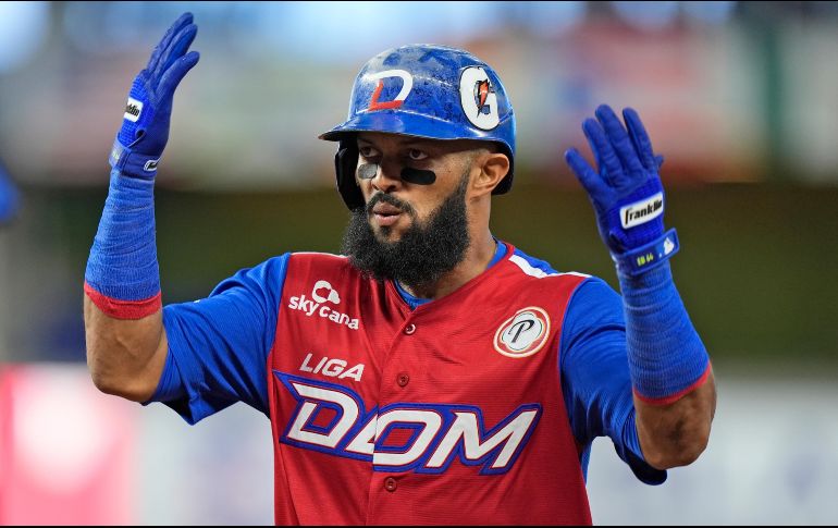 Emilio Bonifacio, de República Dominicana, festeja luego de batear un sencillo ante Nicaragua. AP/W. Lee