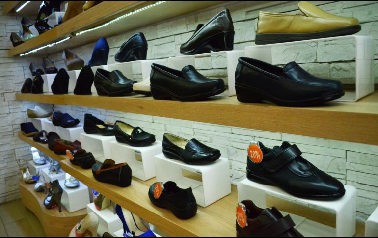 Elegir zapatos cómodos y adecuados es un hábito que no puedes dejar pasar. EL INFORMADOR / ARCHIVO