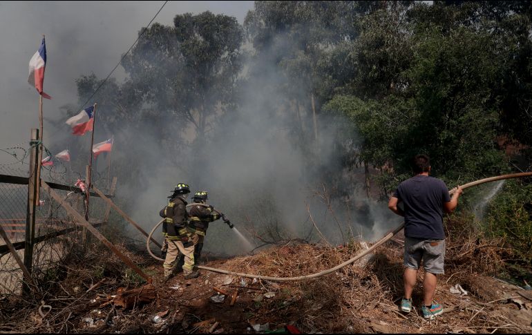 El presidente chileno declaró el viernes estado de excepción por catástrofe, lo que permite movilizar recursos con mayor rapidez. EFE