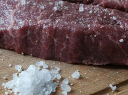 Ningún alimento es malo por sí mismo, sin embargo, hay algunos que deben limitarse. ESPECIAL/ Foto de Studio Crevettes en Unsplash