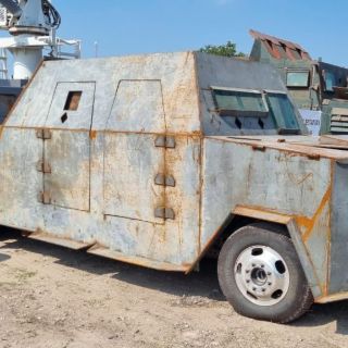 FGR destruye 26 autos "monstruos" en Tamaulipas