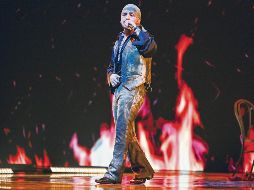 El cantante mexicano anunció sus proyectos para este año, los cuales incluyen un viaje a Europa, nueva música y un tour. AFP / ARCHIVO