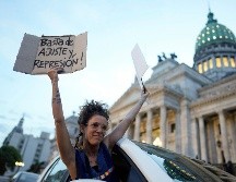 Milei busca tumbar los cimientos en los que se ha basado la economía del país y apostar por la desregulación. AP/ N. Pisarenko.