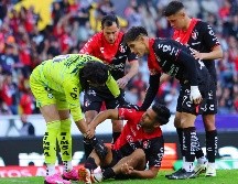 Eduardo “Mudo” Aguirre sufrió una dura entrada por parte de Carlos Acevedo durante el partido frente a Santos Laguna. IMAGO7.