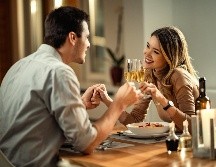 ¿Buscas el restaurante perfecto para una comida o cena romántica en Guadalajara el 14 de febrero?. Istock getty images