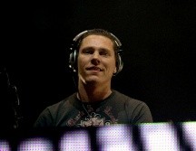 La NFL había anunciado la presencia del aclamado DJ Tiësto como uno de los invitados de honor para el partido más destacado de la temporada./SUN