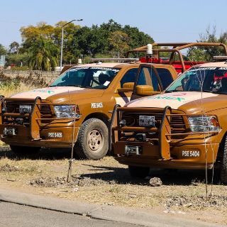 Siguen labores de PC y Pemex tras fuga de combustible en Tonalá