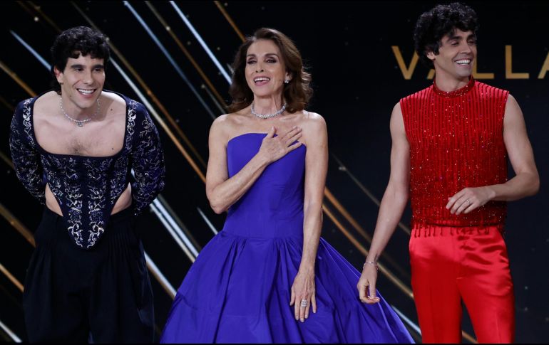 Los Javi y Ana Belén presentan la ceremonia de entrega de la 38 edición de los Premios Goya. EFE