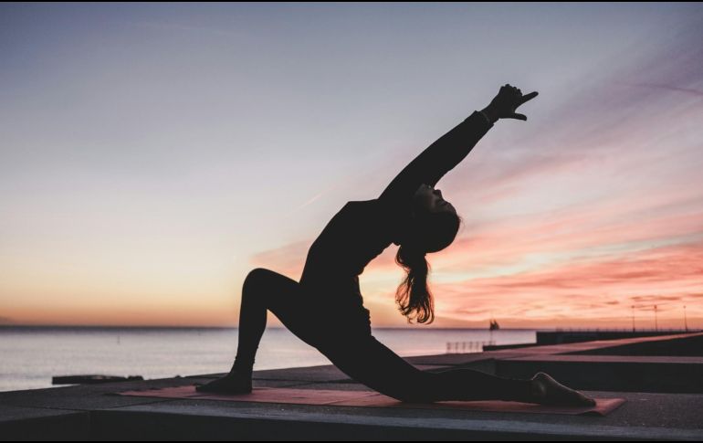 El yoga ha ganado popularidad en el mundo moderno. Unsplash.