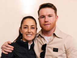 La candidata no perdió la oportunidad y compartió en sus redes sociales una fotografía y video al lado del tapatío dejando un mensaje felicitando a Saúl. 