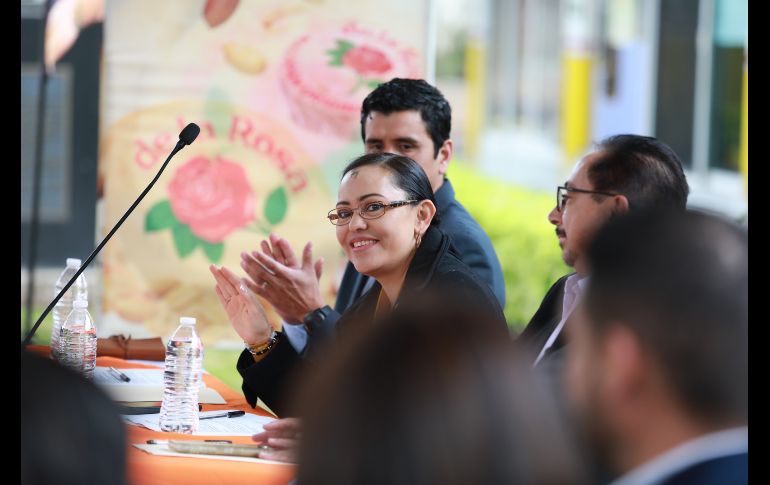 El diputado local de Movimiento Ciudadano y aspirante a la alcaldía de Tlajomulco de Zúñiga, Gerardo Quirino Velázquez, se reunió con empresarios en aquel municipio en el marco de los espacios llamados “Diálogos Tlajomulco”. CORTESÍA