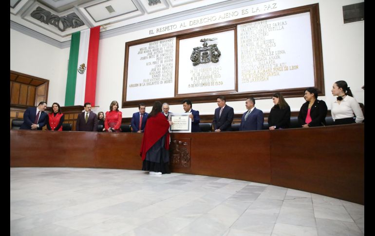 En la  sesión participaron el Secretario General del Gobierno de Jalisco, el  Presidente de la Mesa Directiva del Congreso del Estado y el  Magistrado Presidente del Supremo Tribunal de Justicia y Consejo de la Judicatura del Estado. CORTESÍA/ Gobierno de Guadalajara.
