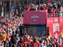 El tiroteo dejó al menos una persona muerta, heridos y dos hombres detenidos por la policía local. AP/ R. Hoffmann.