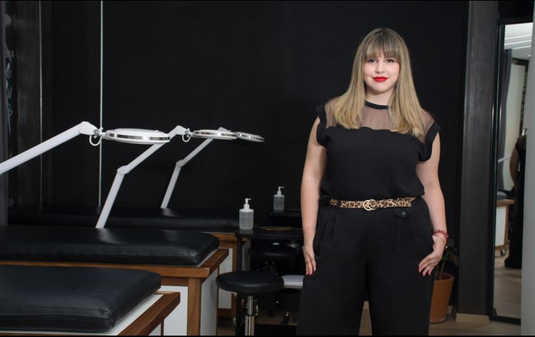 Desde muy pequeña, Ale Alarcón se apasionó por el maquillaje y el mundo de la belleza para más tarde enfocarse en el microblading. GENTE BIEN JALISCO/ Marifer Rached