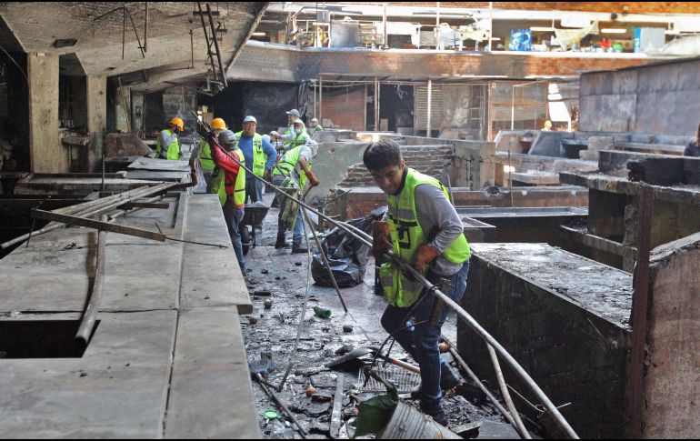 El incendio del Mercado San Juan de Dios dañó 271 locales. La obra de remodelación costó 70 millones de pesos. EL INFORMADOR / ARCHIVO