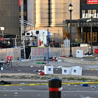 López Obrador lamenta el fallecimiento de una mexicana en tiroteo de Kansas CIty