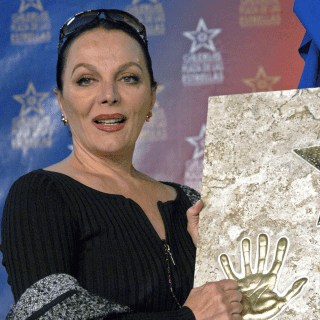 Sasha Montenegro y otras vedettes populares de México