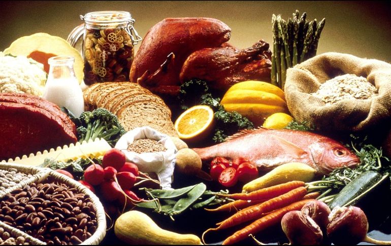 El consumo de hierro en su forma natural es crucial para nuestra salud, ya que desempeña un papel fundamental en la generación de energía, la síntesis de hormonas, el transporte de oxígeno y el crecimiento celular. Pixabay