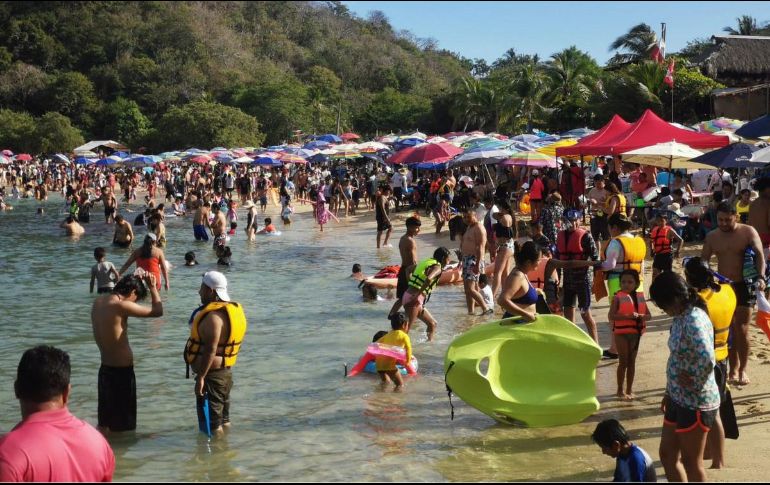 De acuerdo con el calendario de la SEP hay dos fines de semana largos previo a las vacaciones, conoce cuáles son. SUN/ARCHIVO