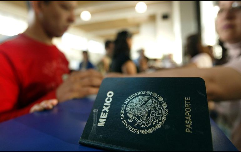 El pasaporte de emergencia se recibe de manera provisional para personas que tengan que salir de forma inmediata del país. EL INFORMADOR/ ARCHIVO.