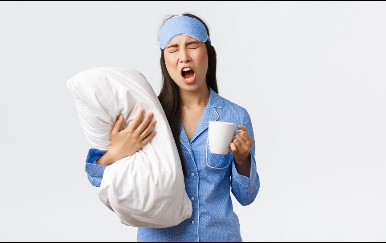 Beber algo caliente antes de dormir ayuda a conciliar el sueño. ESPECIAL