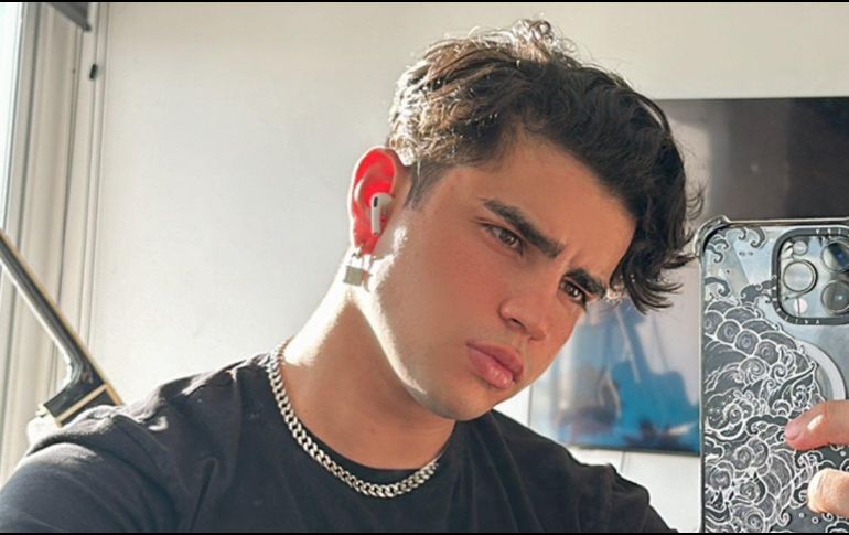 El influencer mexicano es uno de los rostros más bellos del planeta según TC Candler. ESPECIAL / X: @ArnMercurio