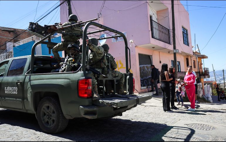 Este es el cuarto multihomicidio registrado en este municipio en lo que va del mes, y ocurre pese a los refuerzos de mil 200 elementos del Ejército Mexicano quienes llegaron a la ciudad para fortalecer la seguridad de la ZMG. EL INFORMADOR / H. Figueroa