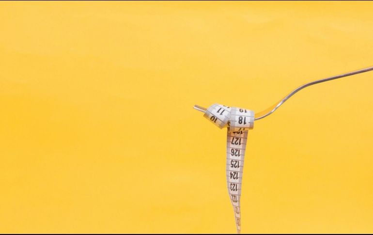 Ejercitarse es en vano si no se acompaña de una alimentación adecuada. ESPECIAL/ Foto de Diana Polekhina en Unsplash