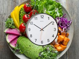 Según la duración de los periodos ayuno-ingesta, existen distintos Protocolos de ayuno intermitente. UNSPLASH / A. Pelzer