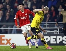 El PSV de Hirving “Chucky” Lozano no logró aprovechar su localía para obtener la victoria ante el Borussia Dortmund. EFE/ M. VAN STEEN.