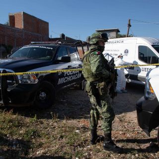 Hallan 11 cuerpos en fosa clandestina en Tarímbaro, Michoacán
