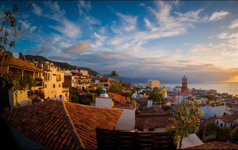 Estas son algunas recomendaciones para abaratar tu próximo viaje a Puerto Vallarta. NOTIMEX / ARCHIVO