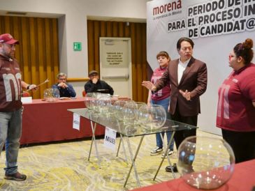 El sorteo para las candidaturas plurinominales de Morena se efectuó en su sede nacional. ESPECIAL