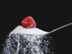 Los picos glucémicos pueden evitarse con una alimentación equilibrada. ESPECIAL/Foto de M. Zilles en Unsplash