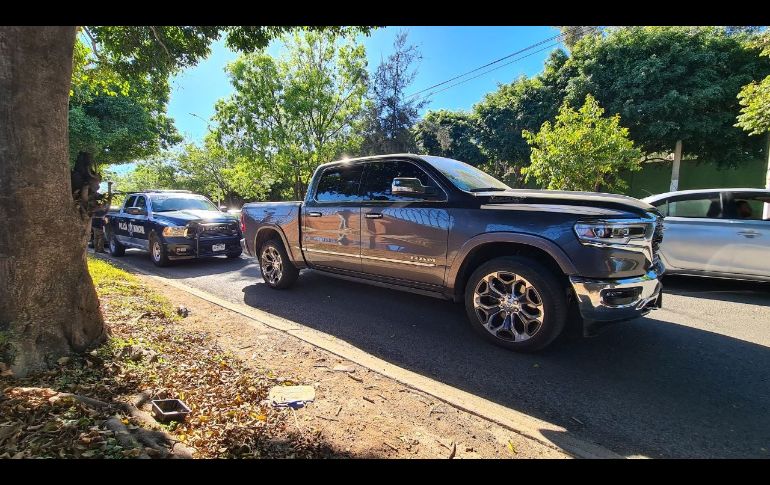 El detenido viajaba en una camioneta robada sobre Avenida Santa Margarita, a la altura de Aviación, en la Colonia San Juan de Ocotán. CORTESÍA/ Policía de Zapopan.