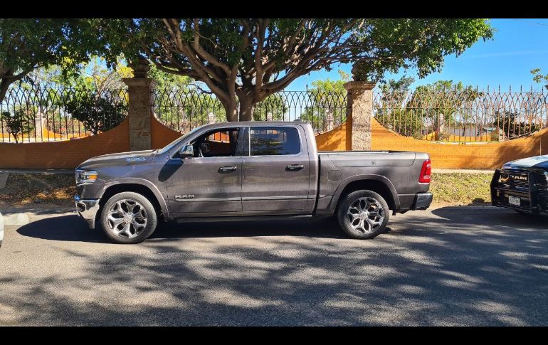 El detenido viajaba en una camioneta robada sobre Avenida Santa Margarita, a la altura de Aviación, en la Colonia San Juan de Ocotán. CORTESÍA/ Policía de Zapopan.