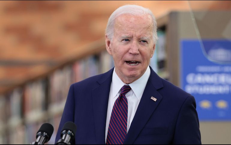 Biden hizo el comentario mientras se dirigía a la presentadora de televisión Katie Couric, aunque no nombró a los periodistas en cuestión. EFE/ A. DINNER