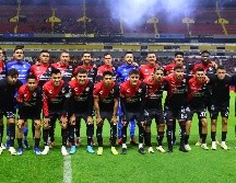 El conjunto rojinegro buscará la victoria frente al cuadro regio. Imago7