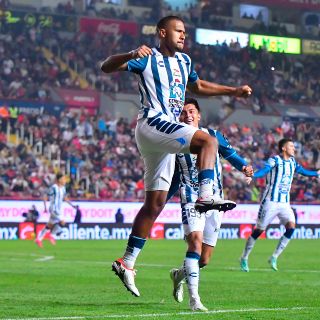 Necaxa mantiene el invicto al empatar con Pachuca