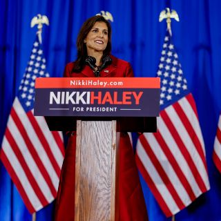 Nikki Haley dice que no abandona las primarias, pese a su derrota