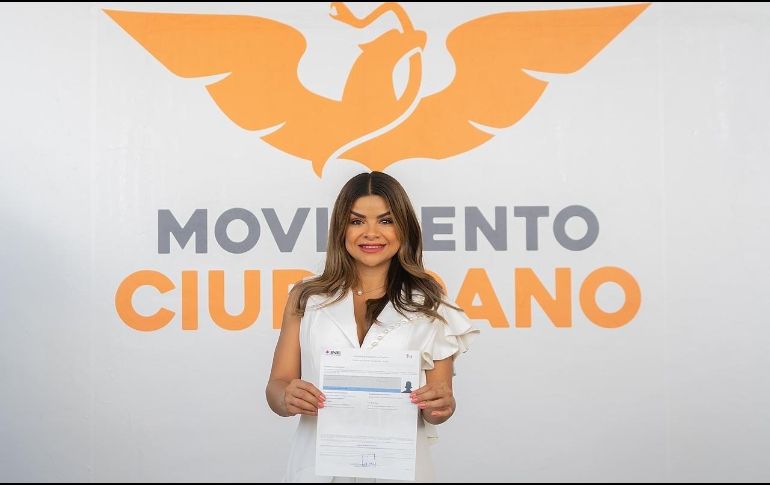 Cárdenas Rodríguez enfatizó la importancia de la reelección para garantizar la continuidad en los proyectos legislativos y su impacto positivo en la vida de los jaliscienses. CORTESÍA.