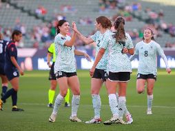 Las aztecas lograran la hazaña de derrotar a las barras y las estrellas por un marcador de 2-0. IMAGO7.