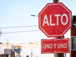 Son más de 320 señalamientos viales instalados entre las calles José María Vigil, Frías, San Felipe y Bernardo Balbuena. H. Figueroa.