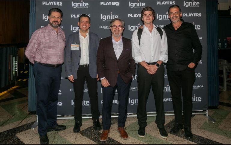 Eduardo Gutiérrez, Luis Aguirre, Eduardo Caccia, Diego García y Ramón García Márquez. GENTE BIEN JALISCO/ Jorge Soltero