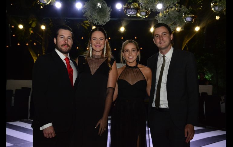 Sergio Gorjon, Laura Araujo, Montse Barragán y Hans Christeinicke. GENTE BIEN JALISCO/ Marifer Rached