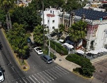 Las banquetas en esta zona de la ciudad son amplias para que tú y tu mascota disfruten el paseo. EL INFORMADOR / ARCHIVO