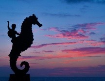 En vacaciones de Semana Santa el destino turístico más visitado es la playa, en especial Puerto Vallarta. NTX(ARCHIVO)