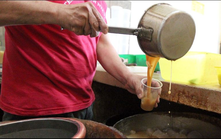 Con esta fecha, se busca reconocer el valor histórico y cultural de esta bebida ancestral, típica de lugares como Jalisco, Colima y Nayarit. EL INFORMADOR / ARCHIVO