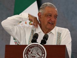 López Obrador mencionó que hará una consulta a los consejeros electorales. EFE/A. Cupul